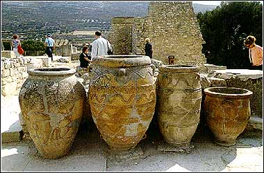 knossos-pithoi.jpg